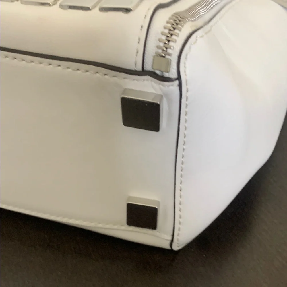 Michael Kors Silver and White Tote Bag with Geometric Design